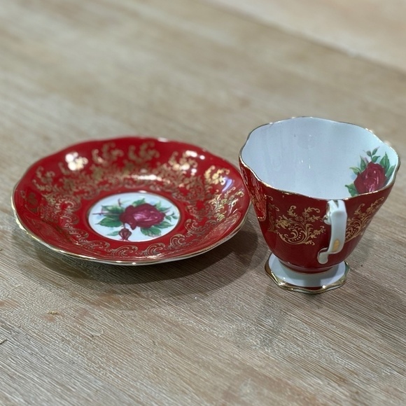 Vintage 50s Royal Standard Red Cabbage Rose Teacup Saucer Plate Set , Bone China - Picture 4 of 10